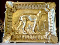 Cenușier din bronz cu câine de vânătoare, Art Nouveau