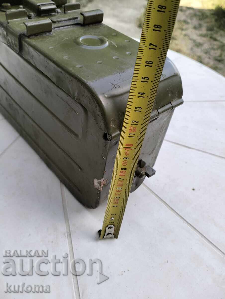 Military ammunition box for machine gun - 6