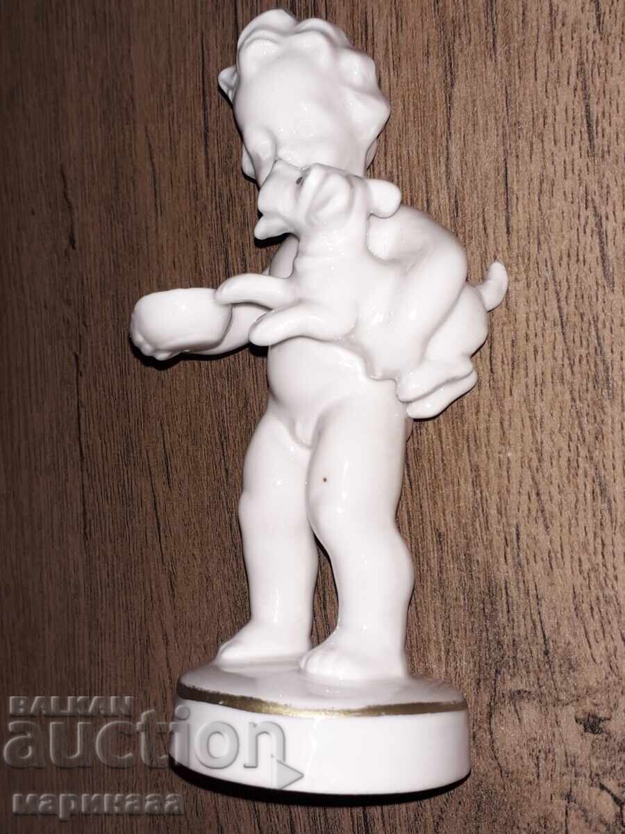 Auction PORCELAIN FIGURINE. GERMANY. HALLMARK Auction PORCELAIN FIGURINE. GERMANY. HALLMARK