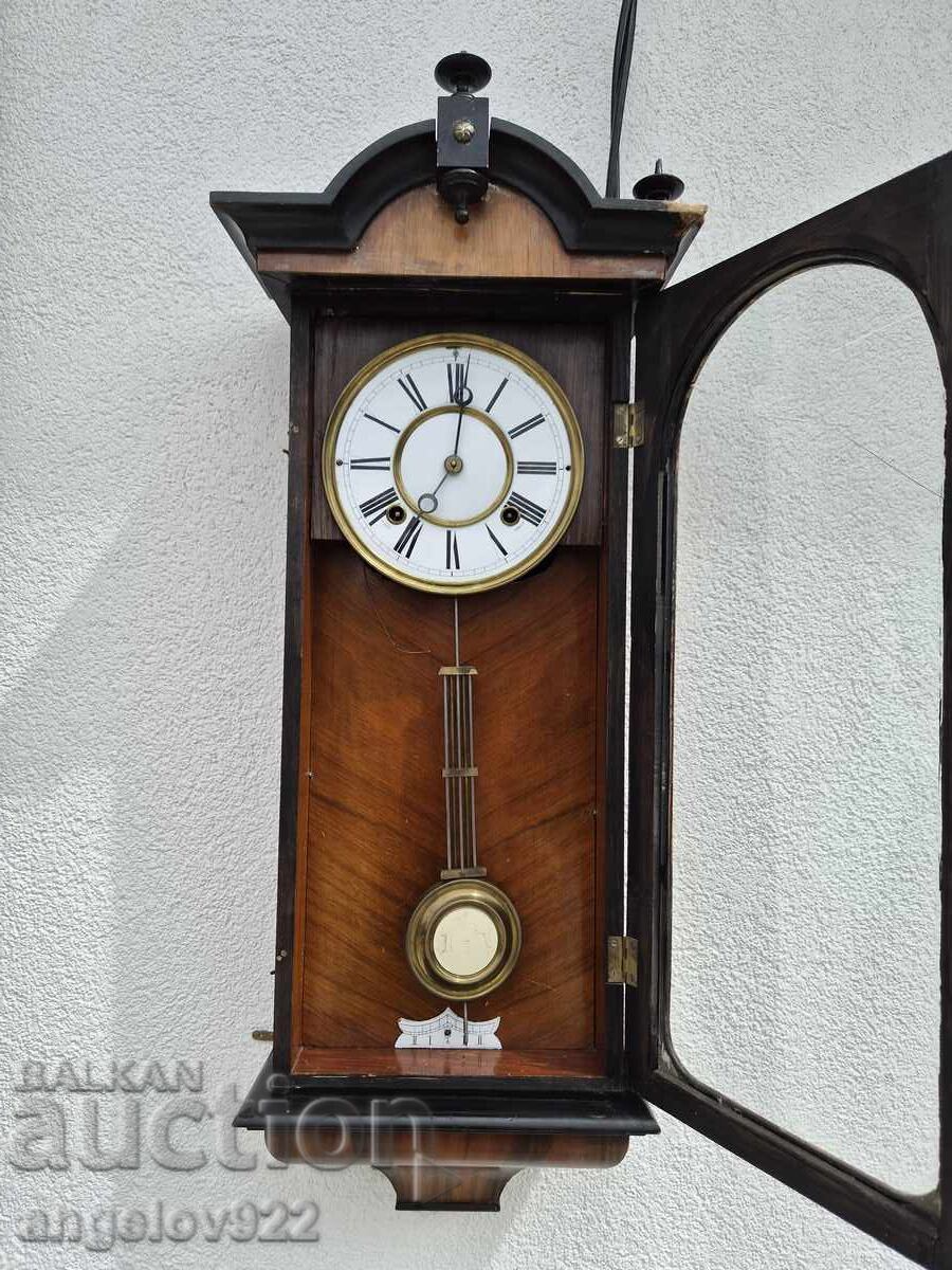 Παλιό γερμανικό ρολόι τοίχου ΛΕΙΤΟΥΡΓΕΙ με τιμή € 0.01 | 0.02 BGN