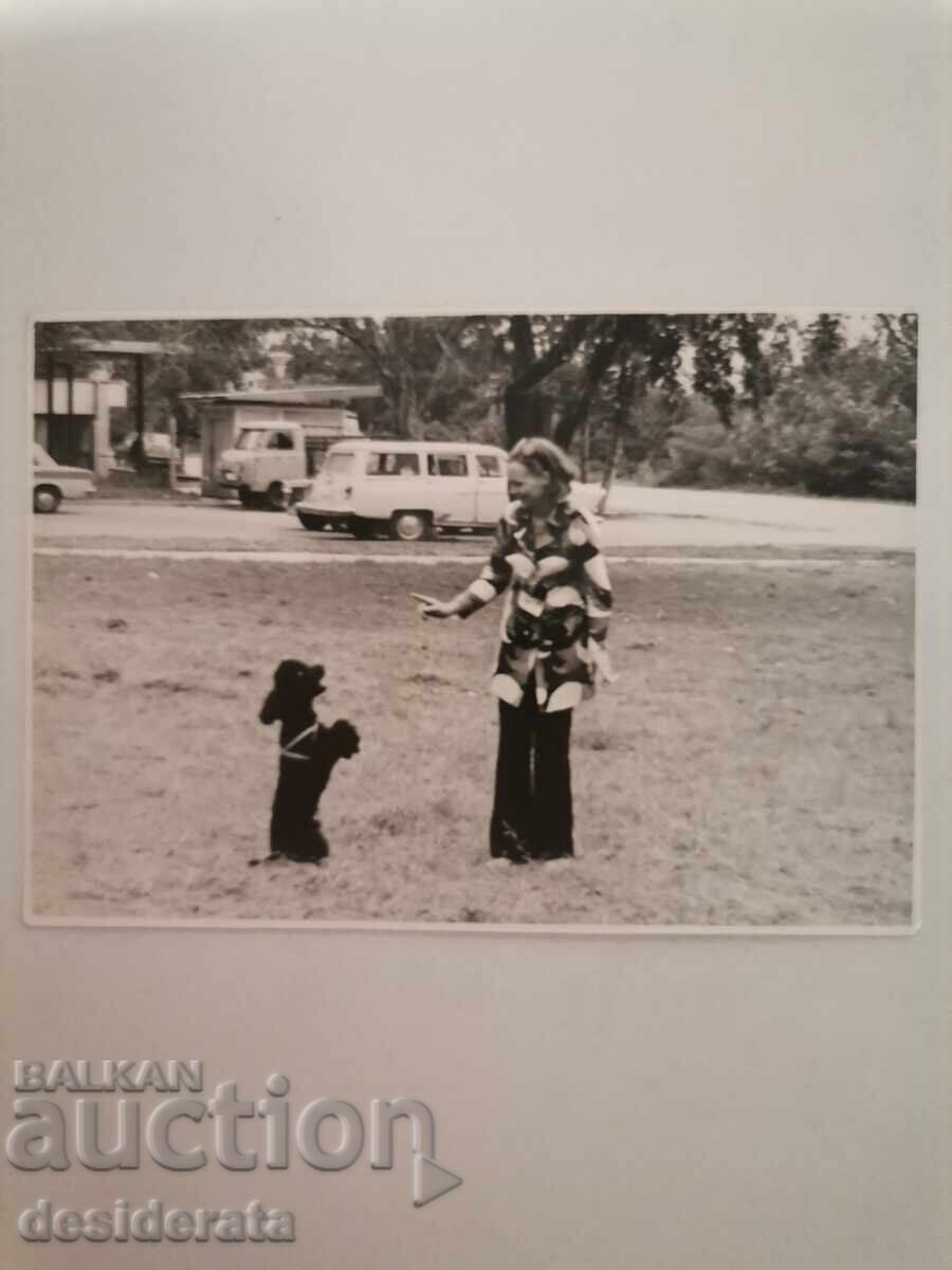 Fotografie veche cu Brigita Cholakova