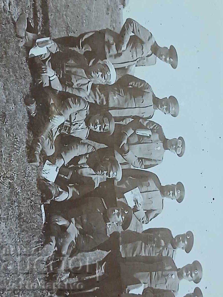Фотография-Стара снимка-ген.КОНСТАНТИН СОЛАРОВ-АРХИВ. с цена € 19.00 | 37.16 лв.