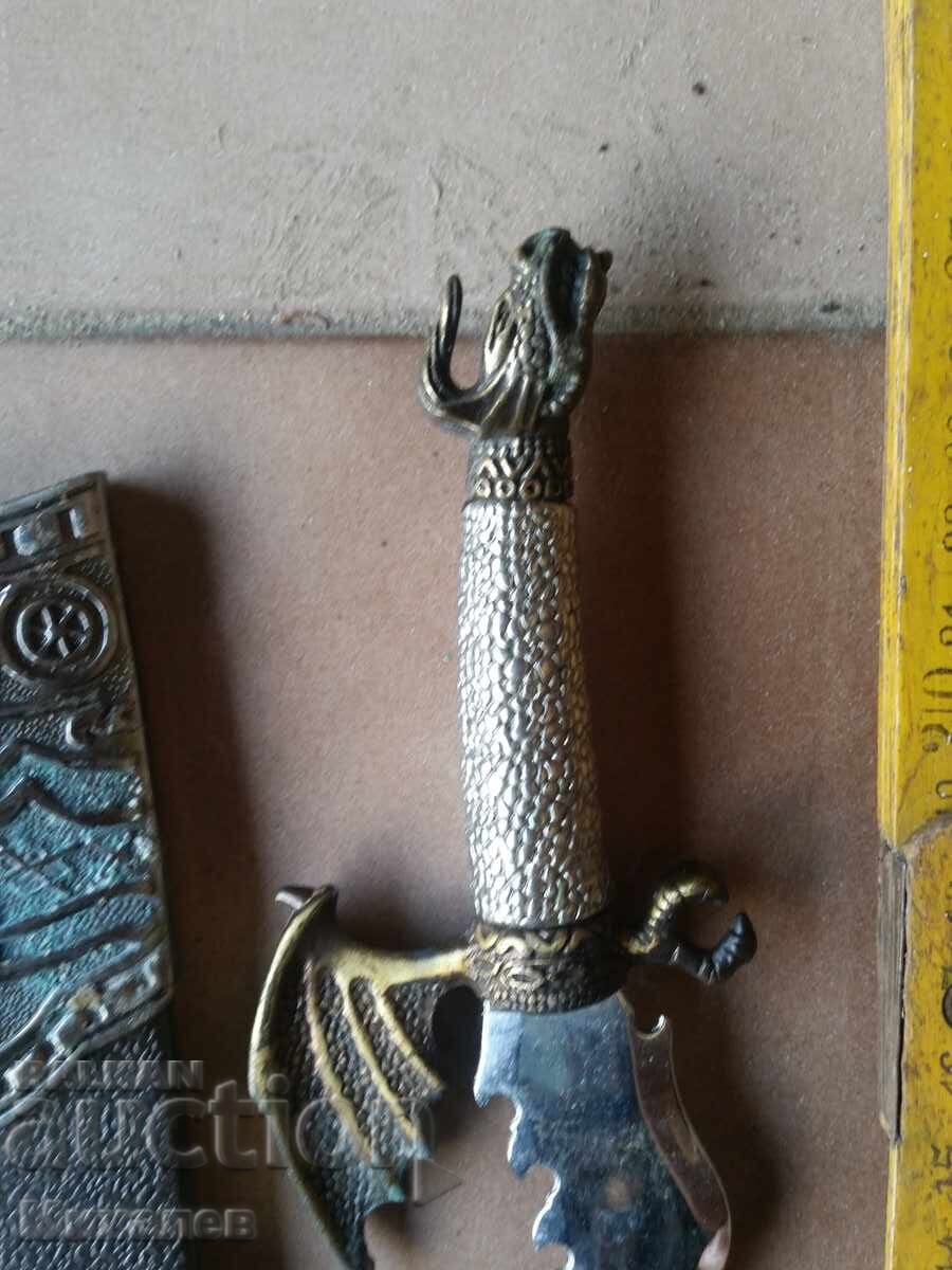 Delivery of Kama Knife Dragon Dagger Delivery of Kama Knife Dragon Dagger