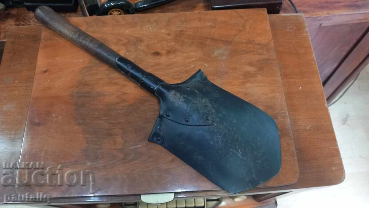 Delivery of Trench shovel entrenching tool