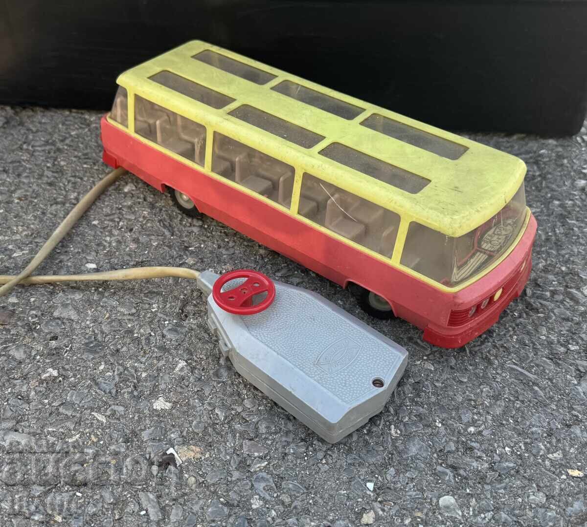 Jucărie de plastic veche model autobuz polonez pe baterii