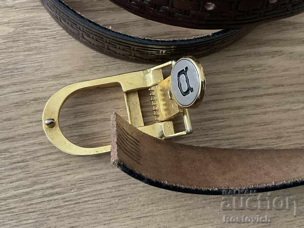 Delivery of Vintage leather belt Matil, S.A. Jaen, Spain