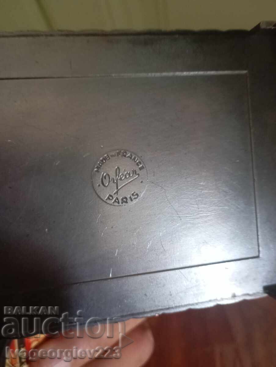 Box with a church motif - 5