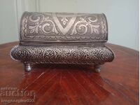 Silver-plated metal jewelry box