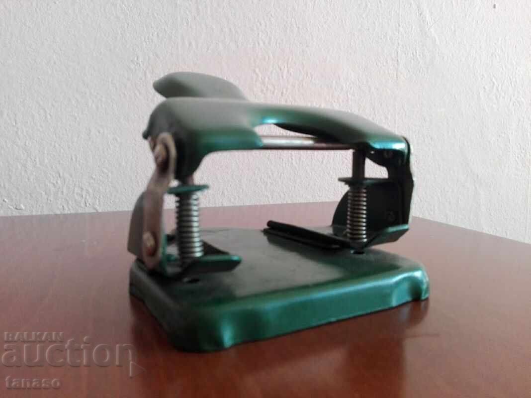 Delivery of Old green hammer drill – USSR 60s–70s – working – metal –