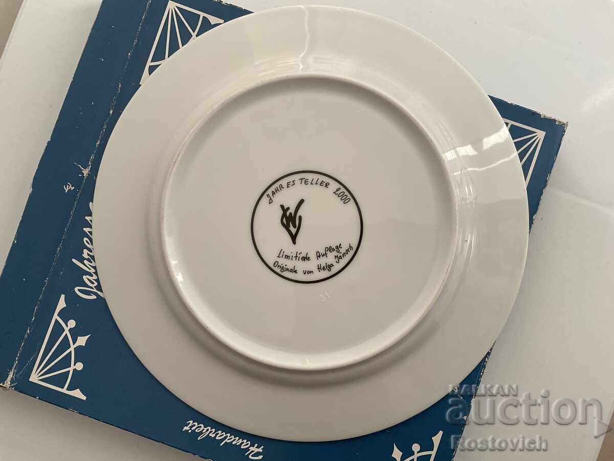 Collector's Plate "Cats", Germany with price € 24.00 | 46.94 BGN