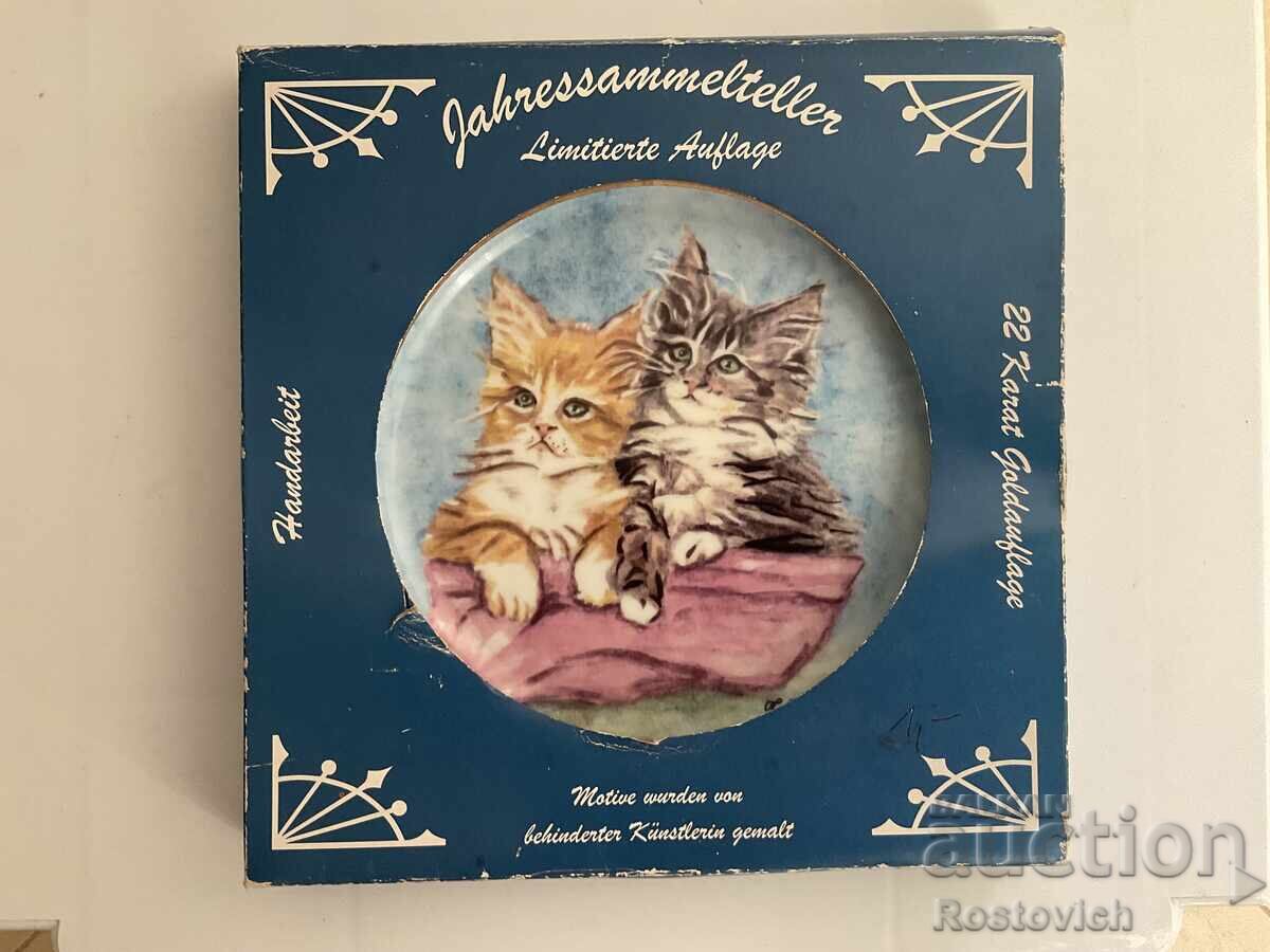 Auction  Collector's Plate "Cats", Germany