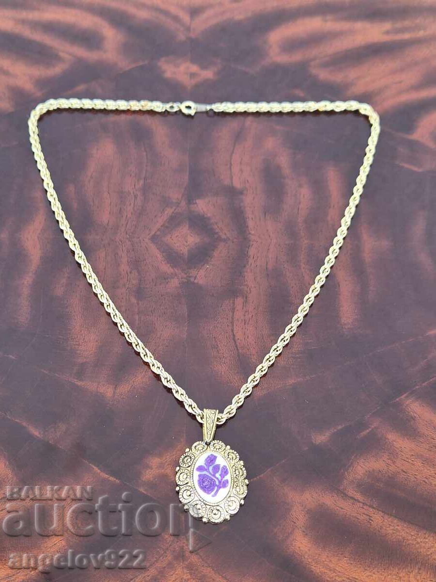 Auction  Beautiful vintage necklace!!!