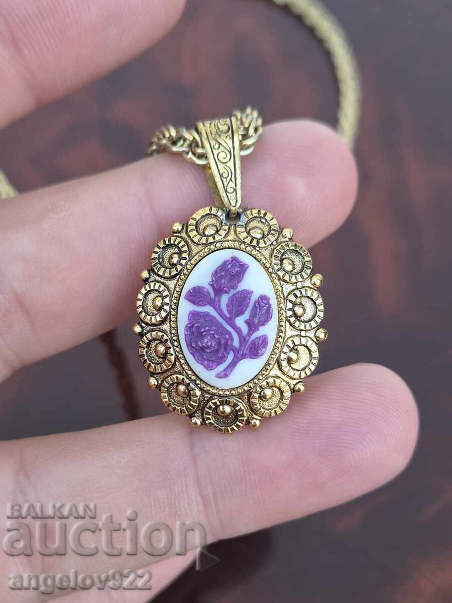 Beautiful vintage necklace!!!