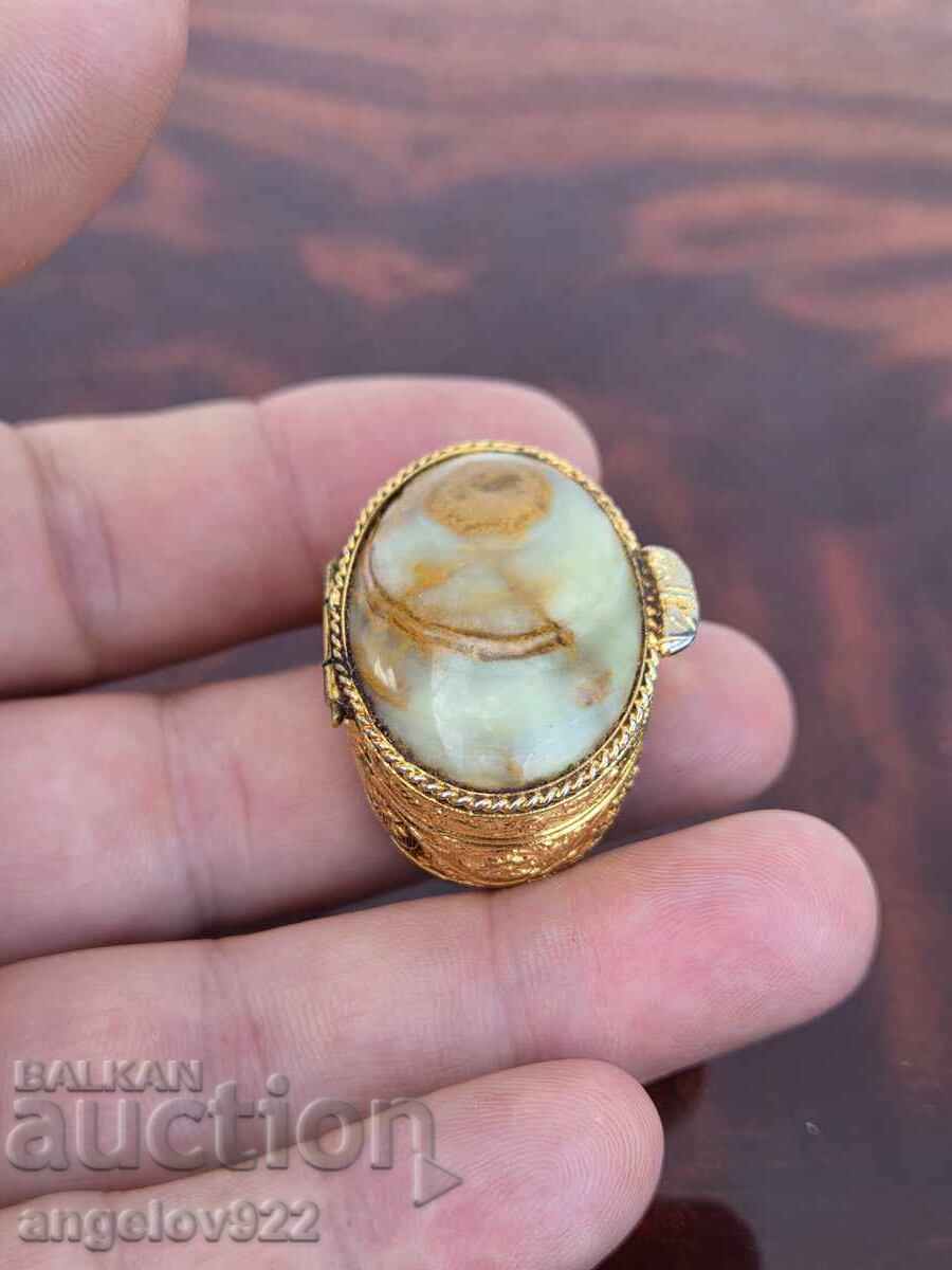 Παράδοση Vintage κοσμηματοθήκη!!! Παράδοση Vintage κοσμηματοθήκη!!!