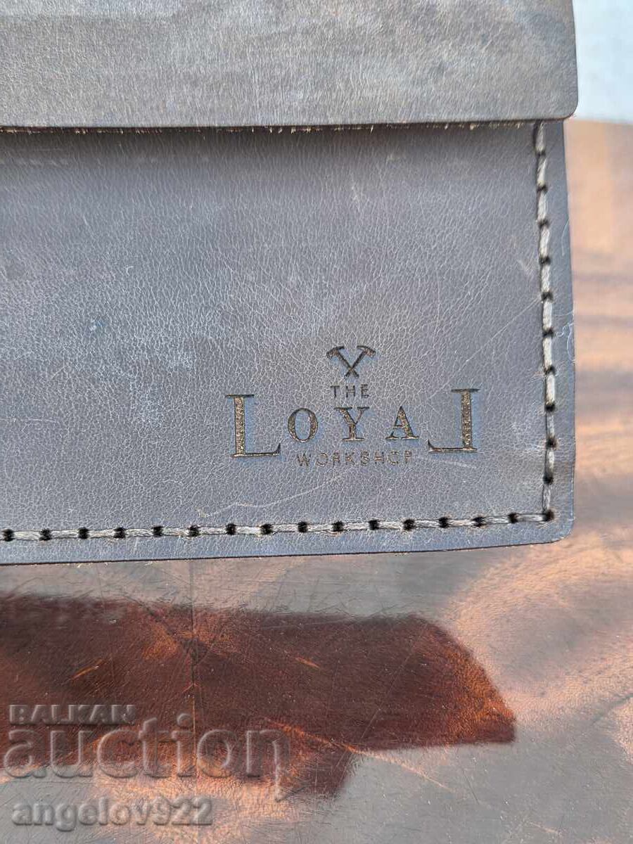 Παράδοση Vintage δερμάτινο πορτοφόλι LOYAL