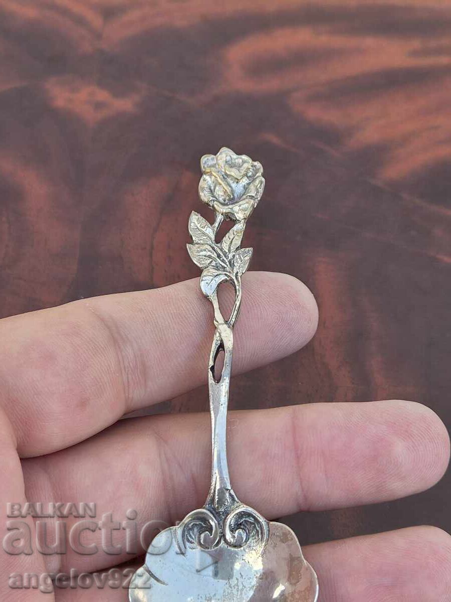 Licitație Linguriță vintage pentru dulceață!!! Licitație Linguriță vintage pentru dulceață!!!