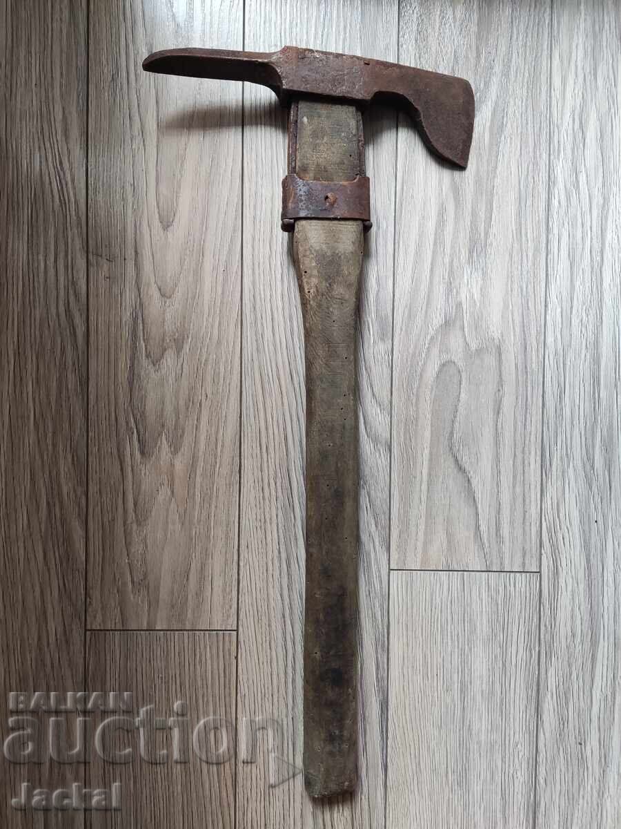 Немска саньорна кирко-брадва М1909 Beilpicke ПСВ ВСВ Немска саньорна кирко-брадва М1909 Beilpicke ПСВ ВСВ