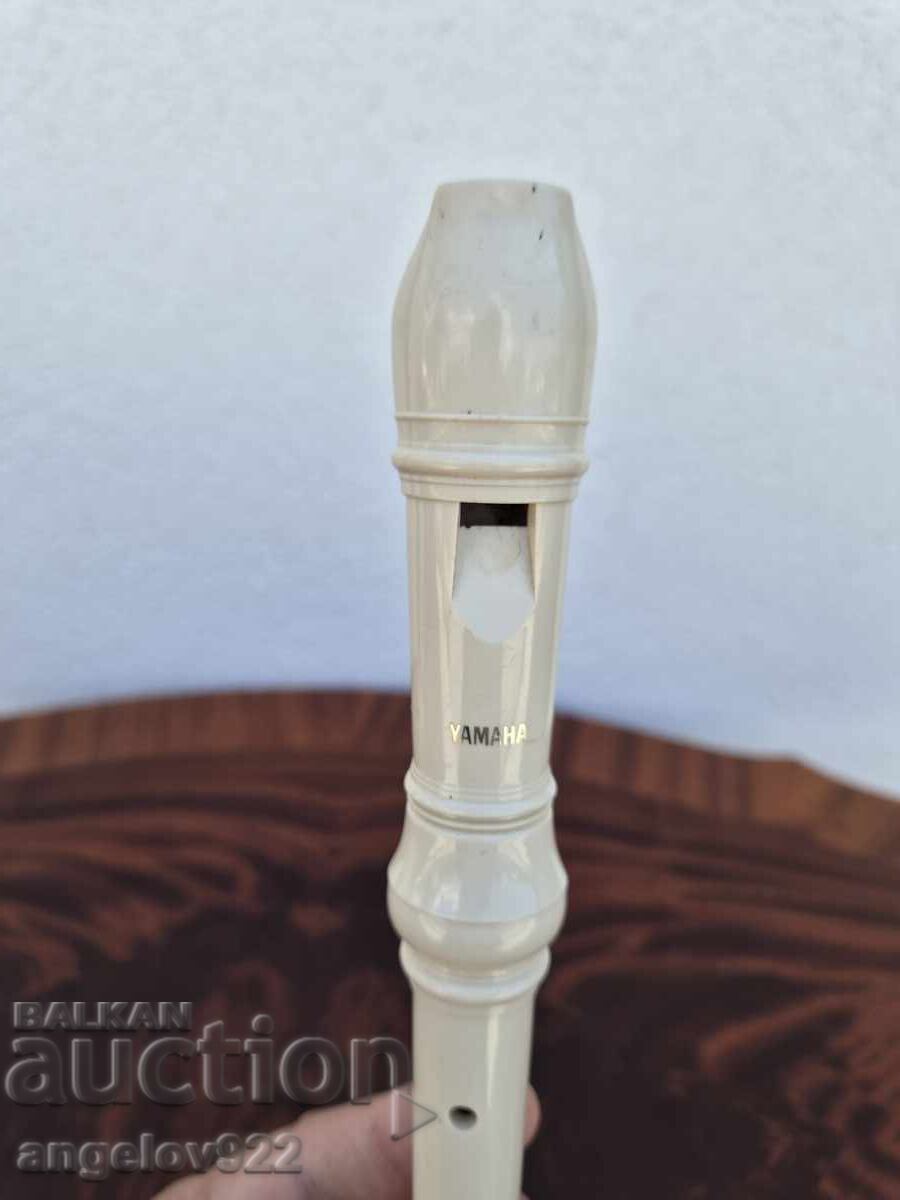 Licitație Instrument muzical YAMAHA