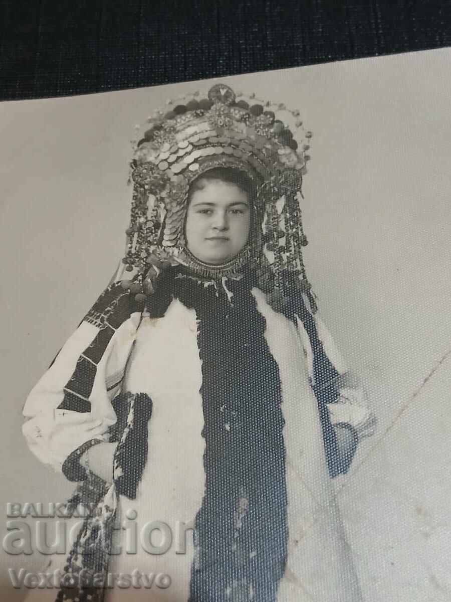 Fotografie-Poză veche-COSTUM POPULAR, BIJUTERII, ETNOGRAFIE cu preț € 29.99 | 58.66 BGN