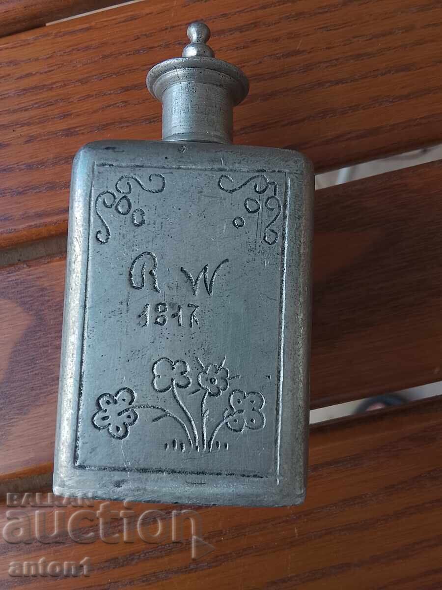 Metal bottle Metal bottle