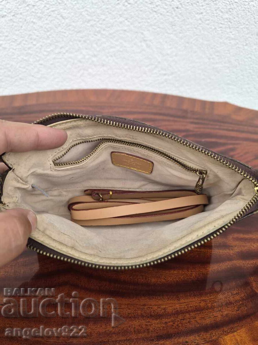 Geantă Louis Vuitton replică!!! cu preț € 0.01 | 0.02 BGN Geantă Louis Vuitton replică!!! cu preț € 0.01 | 0.02 BGN