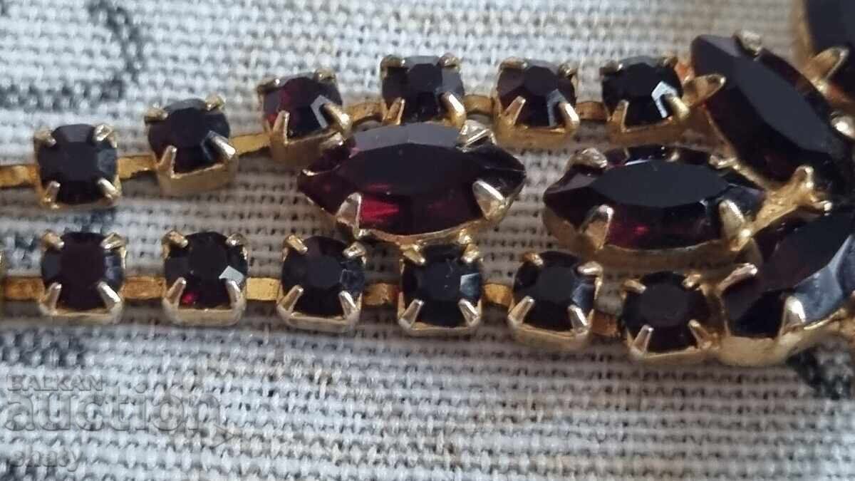 Delivery of Antique gold-plated bracelet with garnets Delivery of Antique gold-plated bracelet with garnets