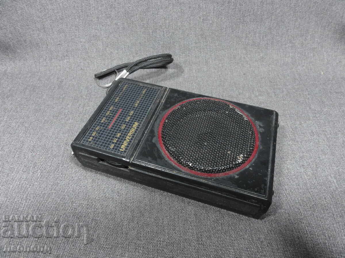 Auction BZC OLD RETRO TRANSISTOR RADIO UNIVERSUM Auction BZC OLD RETRO TRANSISTOR RADIO UNIVERSUM