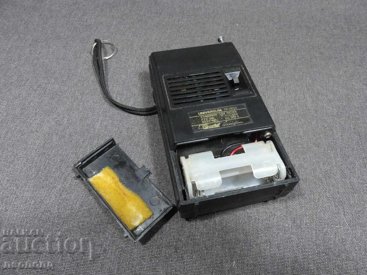 BZC OLD RETRO TRANSISTOR RADIO UNIVERSUM - 6 BZC OLD RETRO TRANSISTOR RADIO UNIVERSUM - 6