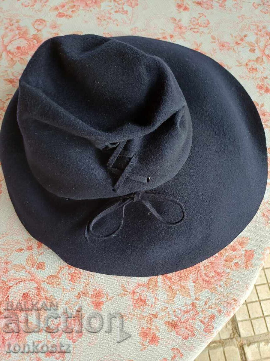 Women's hat 1930s-40s