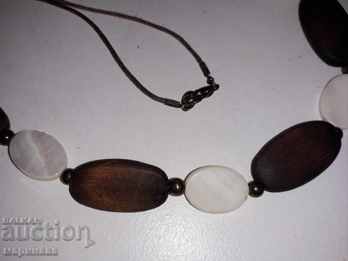COLIER. SIDEF, LEMN, BRONZ cu preț € 6.00 | 11.74 BGN COLIER. SIDEF, LEMN, BRONZ cu preț € 6.00 | 11.74 BGN
