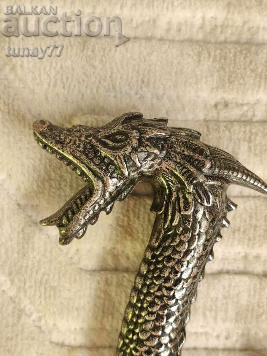 Licitație Sabie masivă mare cu cap de dragon