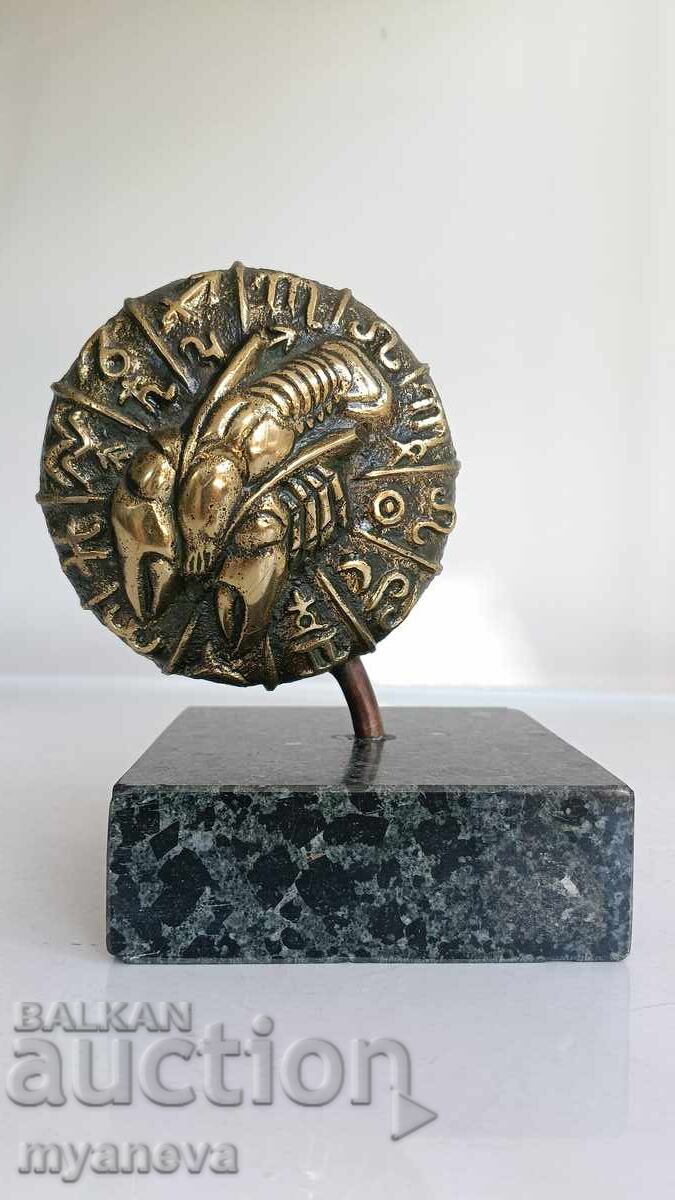 Zodia RAC, sculptură de autor, bronz masiv pe marmură - 5 Zodia RAC, sculptură de autor, bronz masiv pe marmură - 5