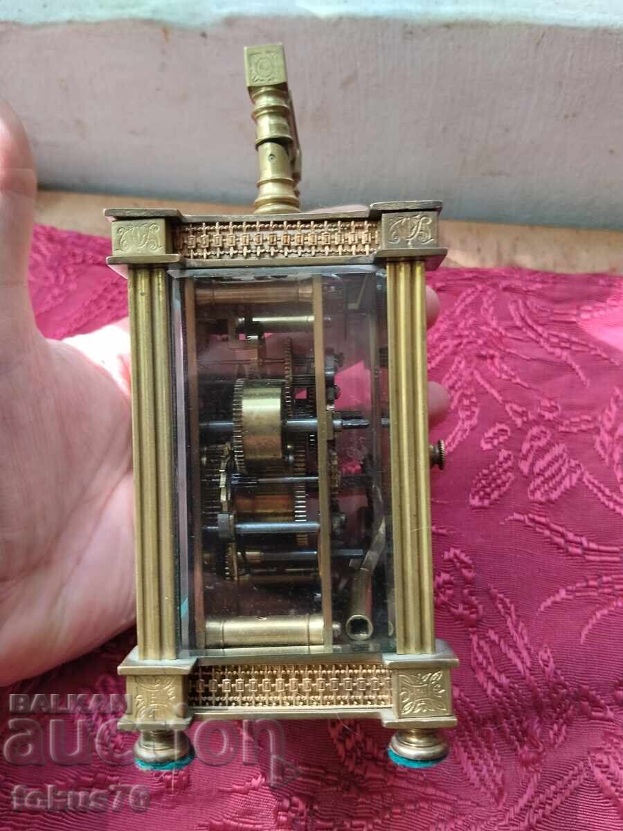 Стар френски каретен часовник месинг и фасетирани стъкла с цена € 350.00 | 684.54 лв.