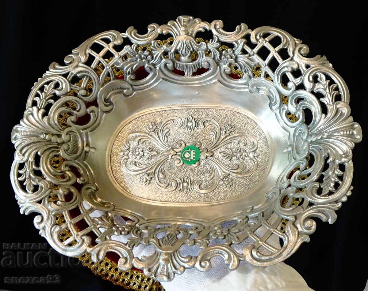Pewter fruit bowl, Art Nouveau embossed ornaments