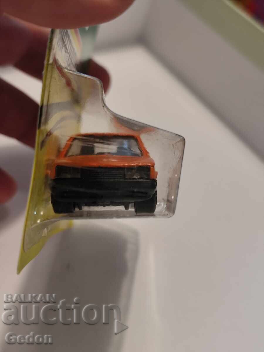 Аукцион Продавам Matchbox Bulgaria Renault 11 1:56