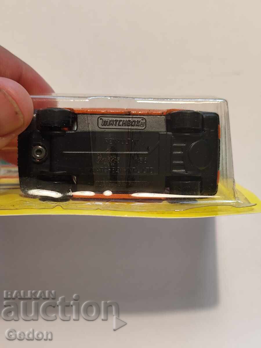 Доставка на Продавам Matchbox Bulgaria Renault 11 1:56