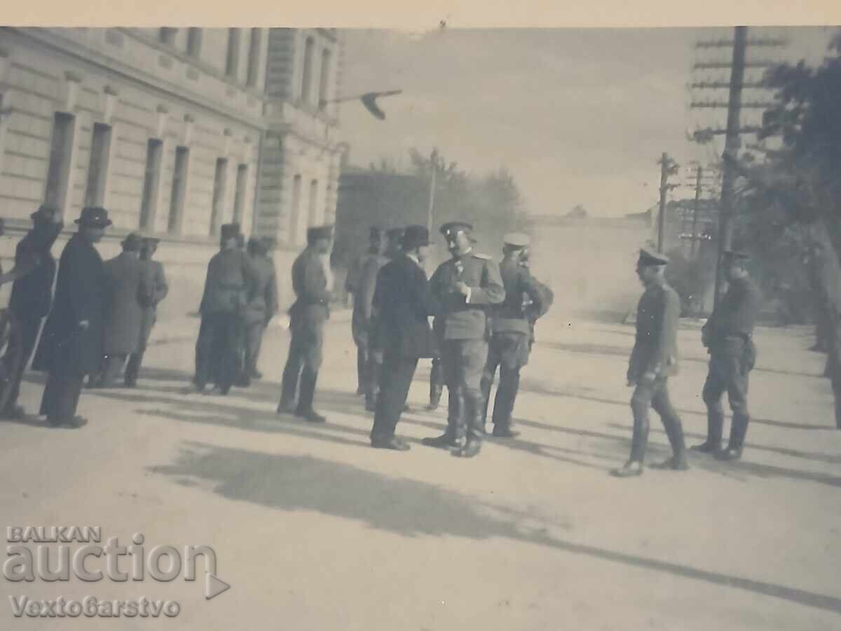 Φωτογραφία-Παλιά φωτογραφία-Α' Παγκόσμιος Πόλεμος-ΣΤΡΑΤΙΩΤΙΚΗ-ΑΞΙΩΜΑΤΙΚΟΙ-ΣΤΟΛΗ με τιμή € 10.00 | 19.56 BGN Φωτογραφία-Παλιά φωτογραφία-Α' Παγκόσμιος Πόλεμος-ΣΤΡΑΤΙΩΤΙΚΗ-ΑΞΙΩΜΑΤΙΚΟΙ-ΣΤΟΛΗ με τιμή € 10.00 | 19.56 BGN