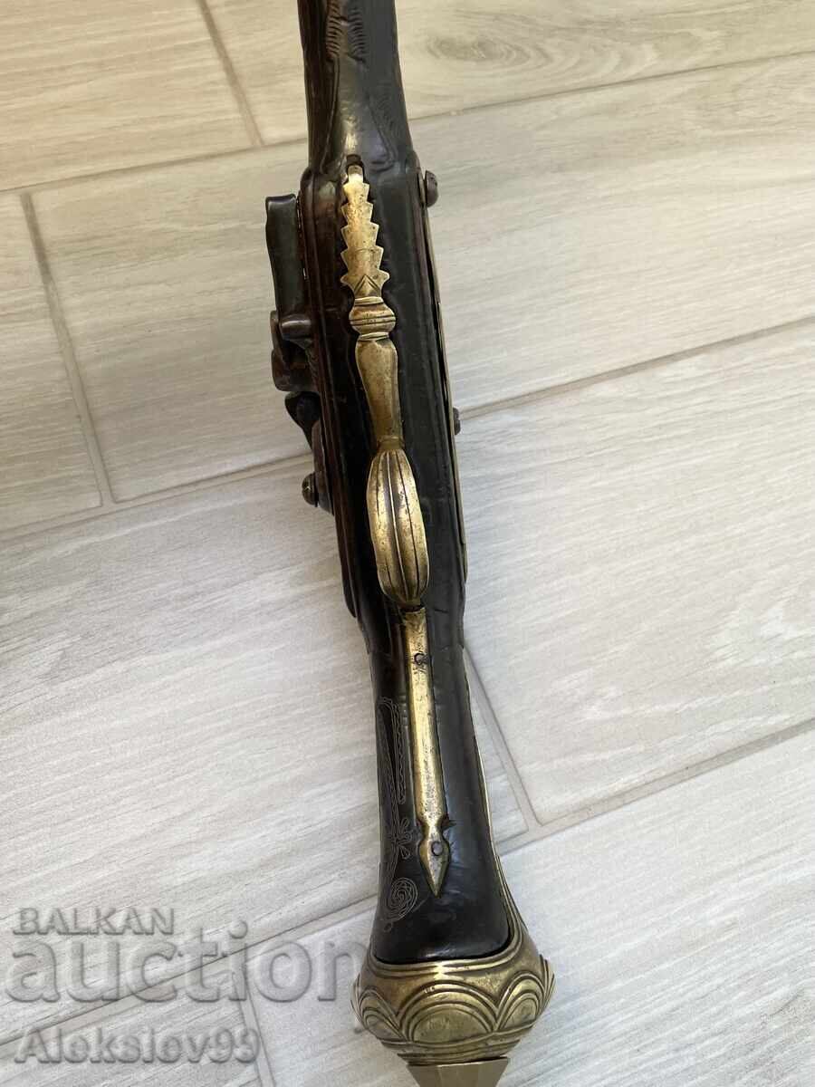 Кремъчен пищов - 7
