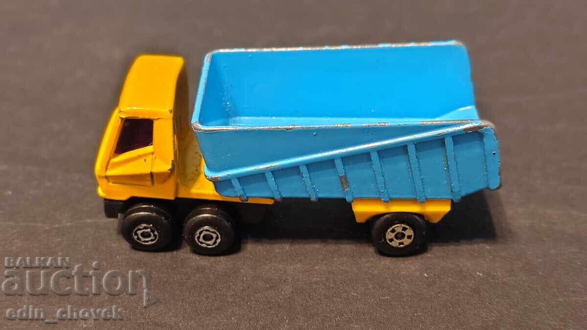 Matchbox Lesney England No. 50 Articulated Truck 1973 with price € 2.48 | 4.85 BGN