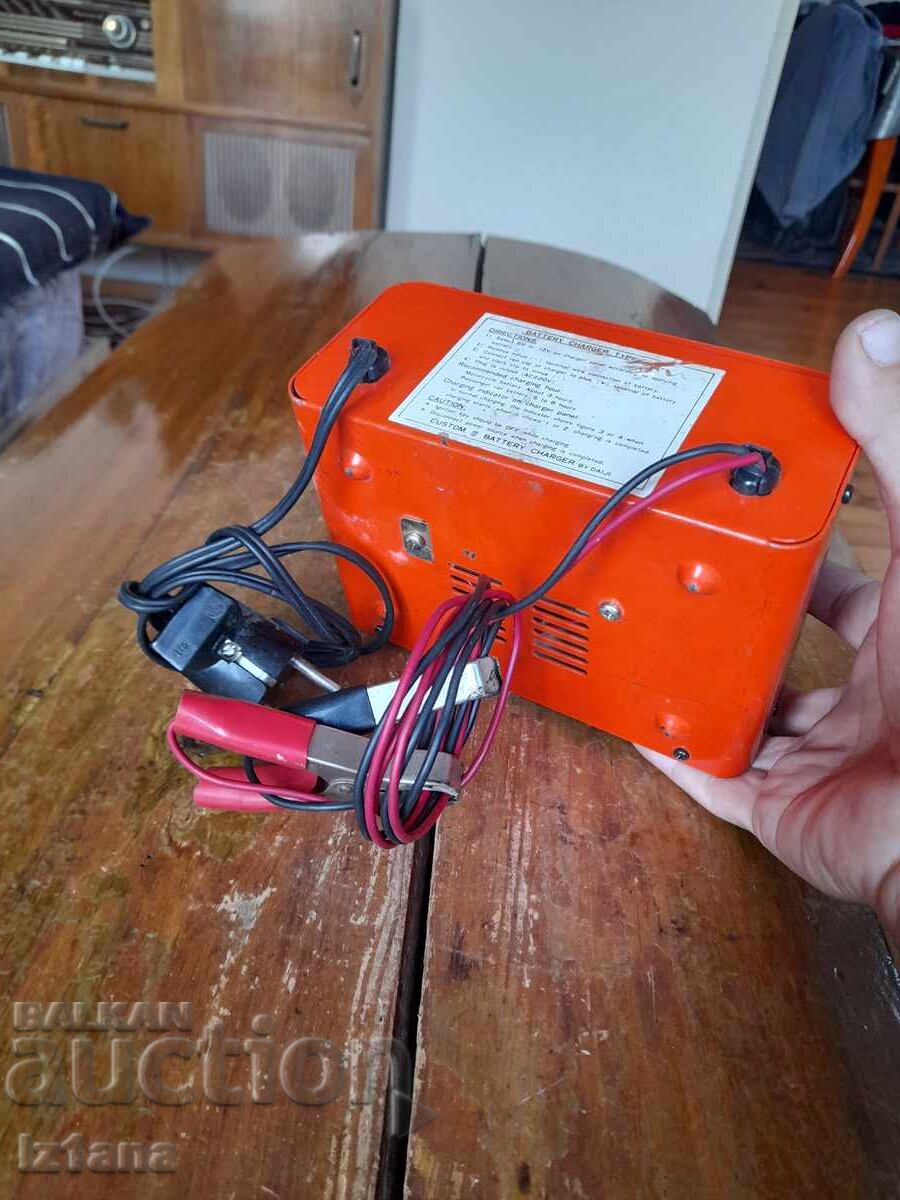 Delivery of Battery charger Custom III Delivery of Battery charger Custom III
