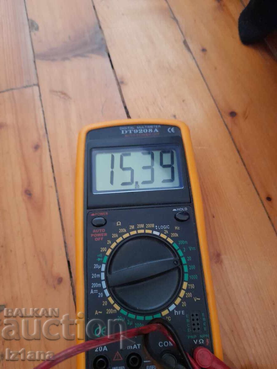 Battery charger Custom III - 6 Battery charger Custom III - 6