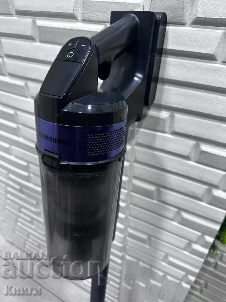 Aspirator vertical fără fir Samsung 450w 800ml cu preț € 170.00 | 332.49 BGN Aspirator vertical fără fir Samsung 450w 800ml cu preț € 170.00 | 332.49 BGN