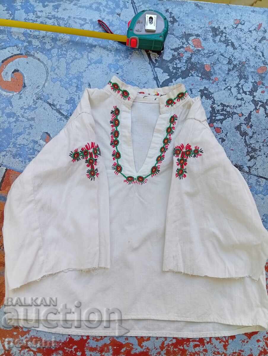 Licitație Cămașă din borangic pentru copii cu broderie manuală