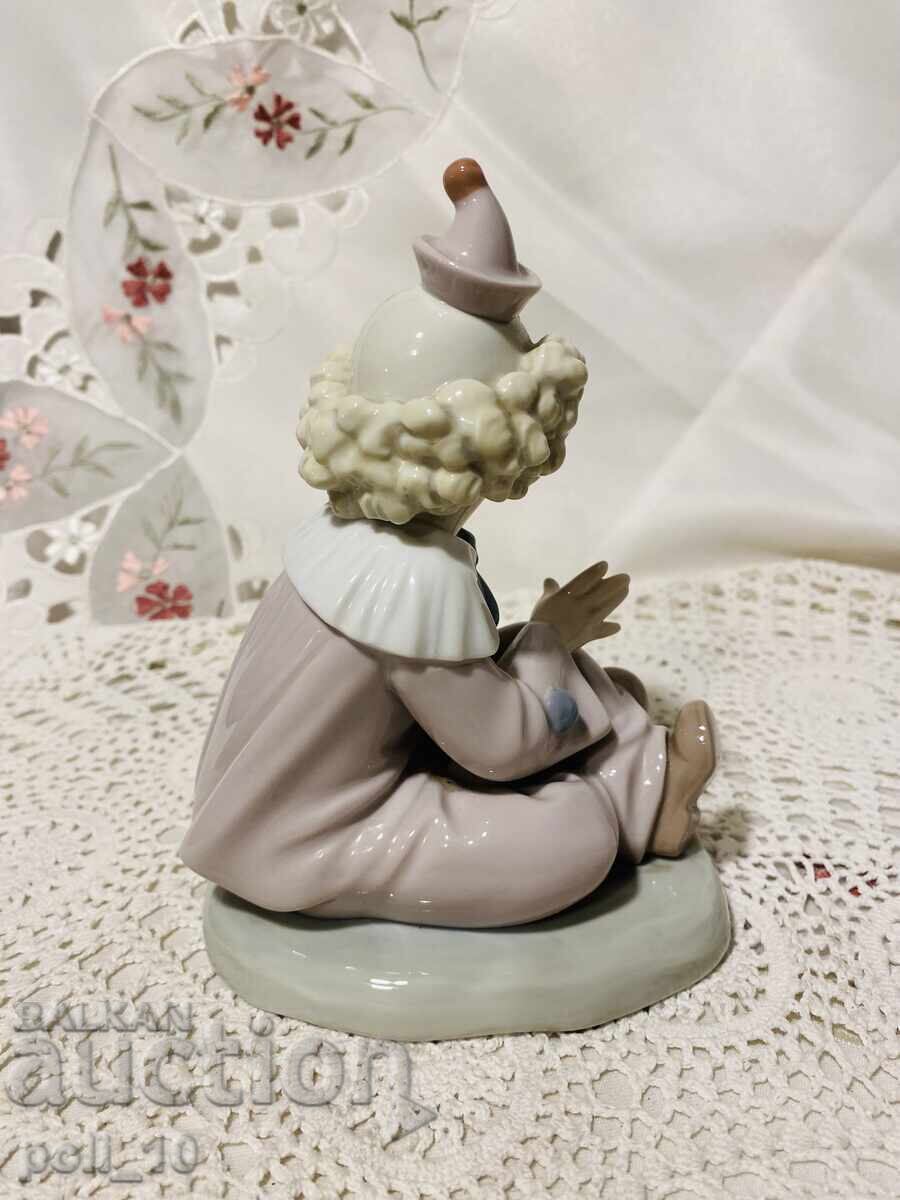 Livrarea figurina de portelan