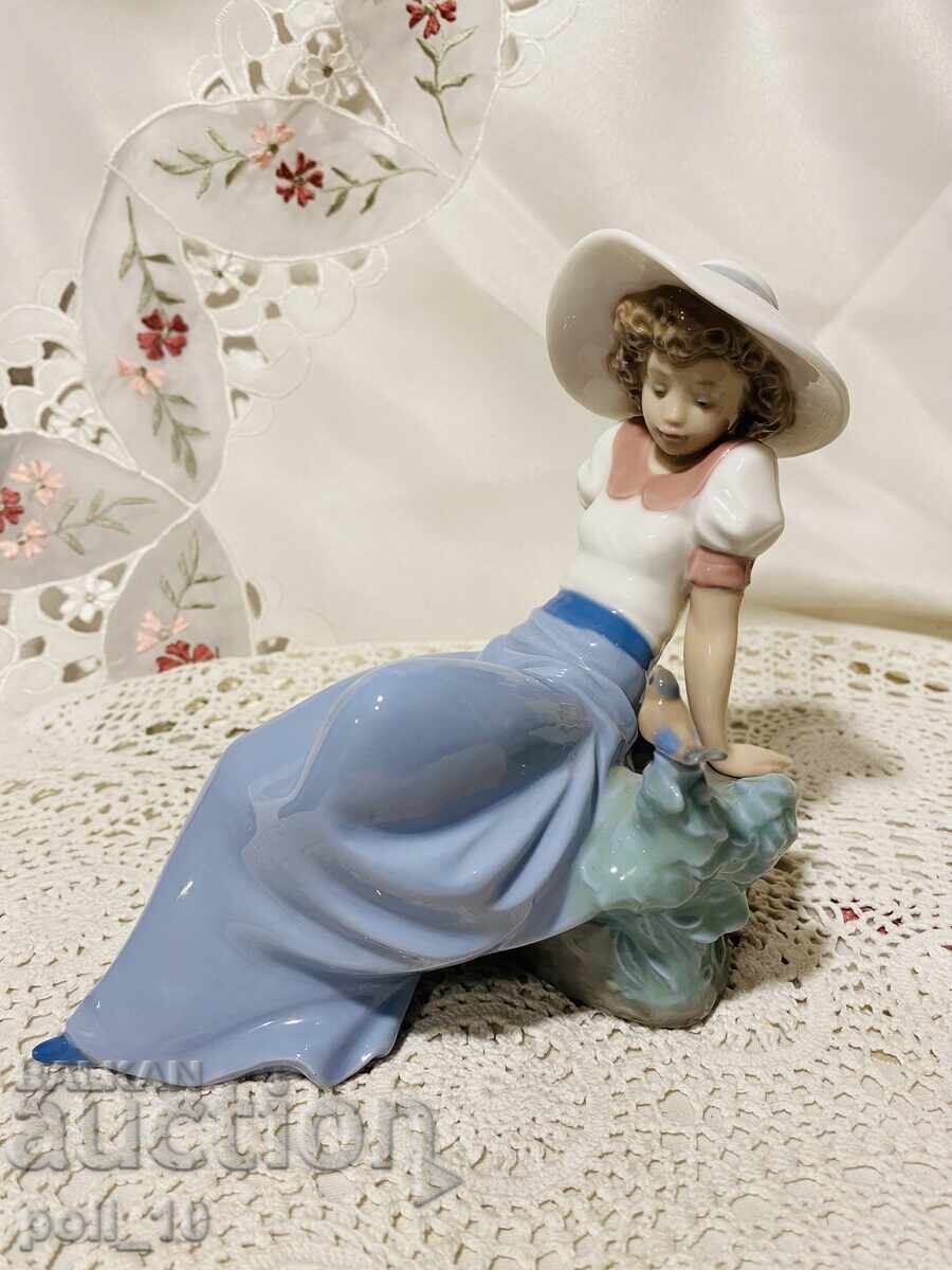 figurina de portelan