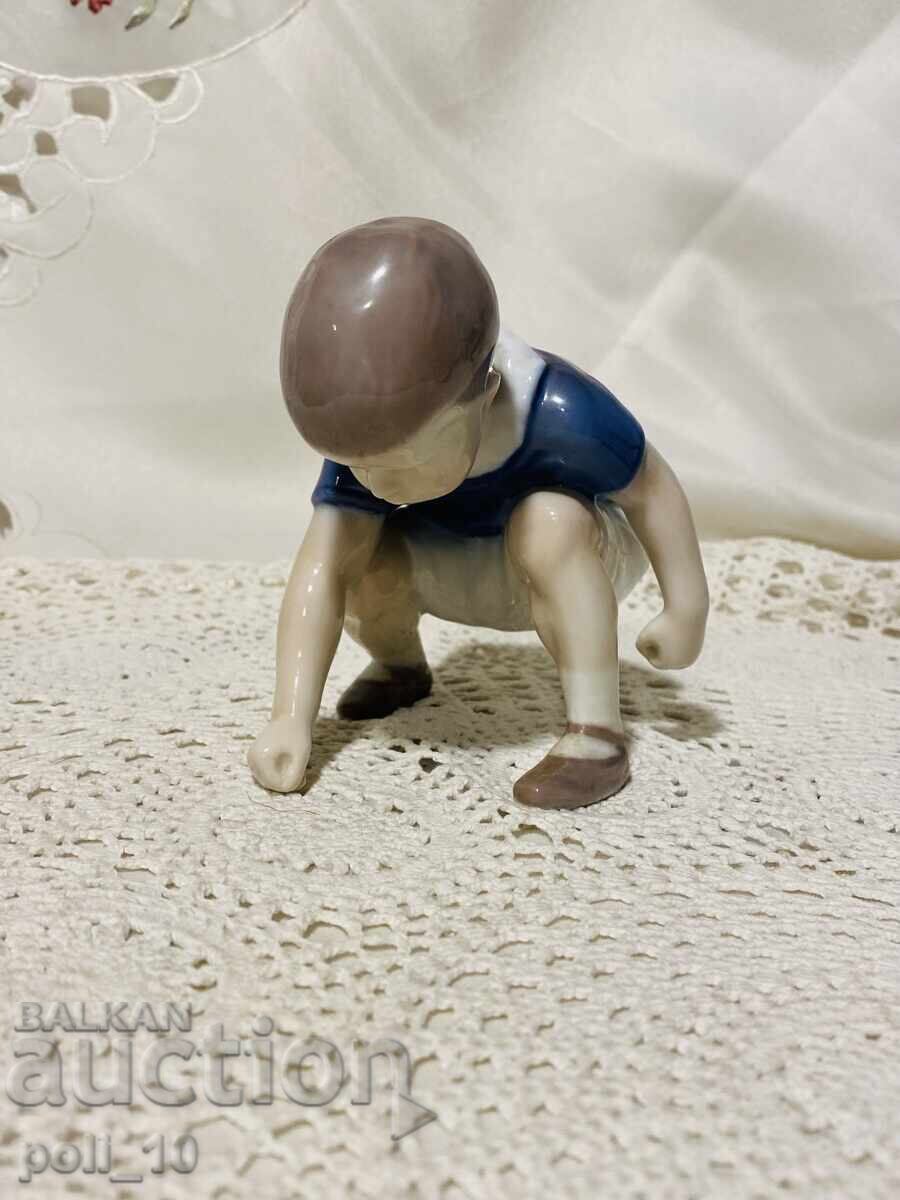 Licitație figurina de portelan