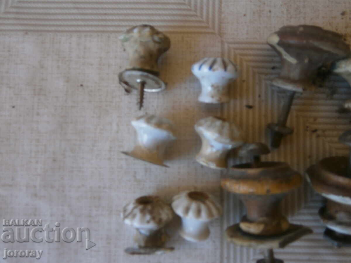 Auction  Furniture handles for restorations