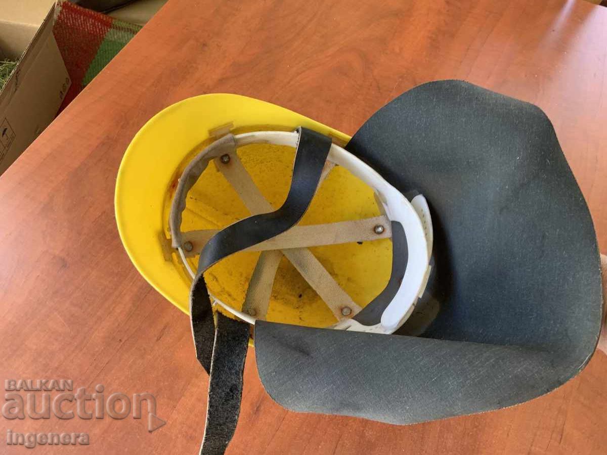 SOCIALIST ERA FIREFIGHTER HELMET PROTECTIVE HELMET - 5 SOCIALIST ERA FIREFIGHTER HELMET PROTECTIVE HELMET - 5