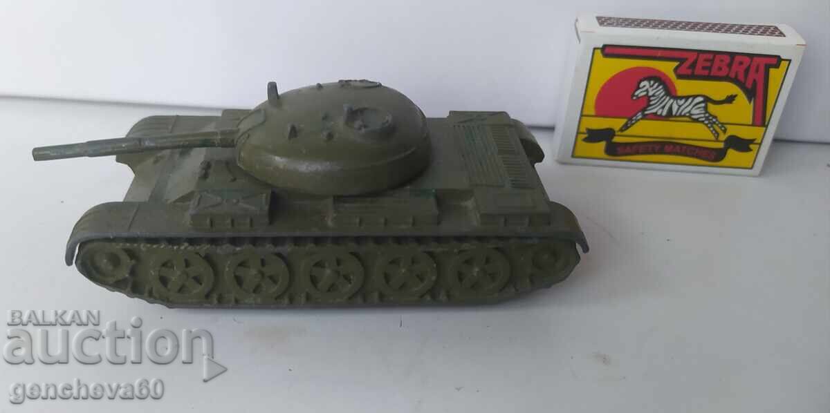 Рядък руски брониран танк Т-54 с цена € 25.00 | 48.90 лв. Рядък руски брониран танк Т-54 с цена € 25.00 | 48.90 лв.