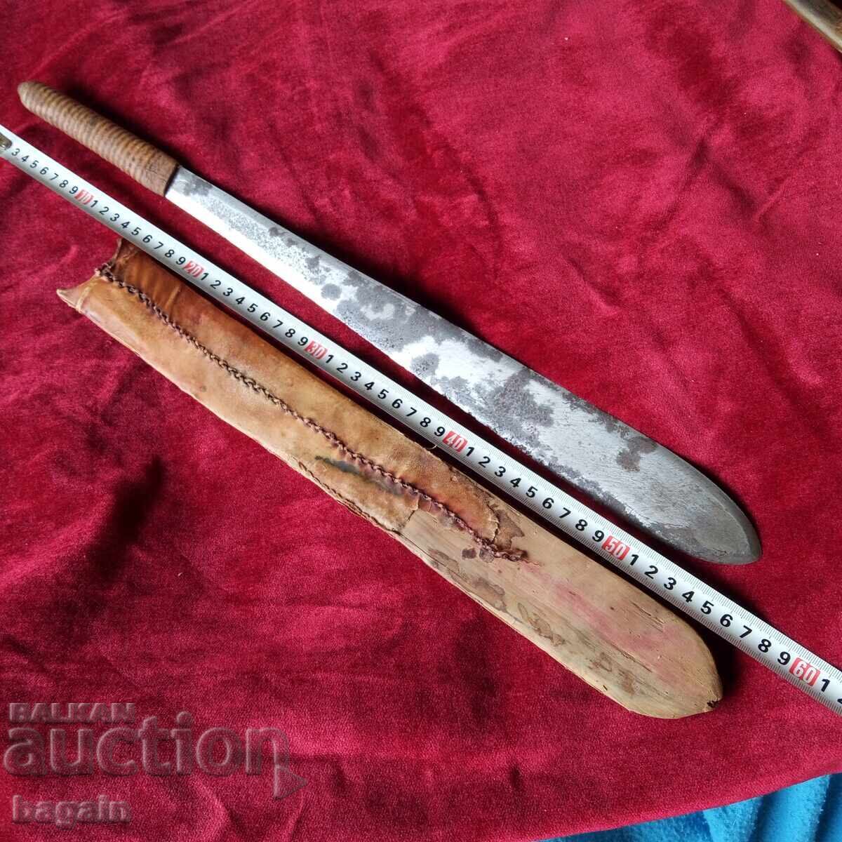 Auction Antique Maasai sword. Seme Auction Antique Maasai sword. Seme
